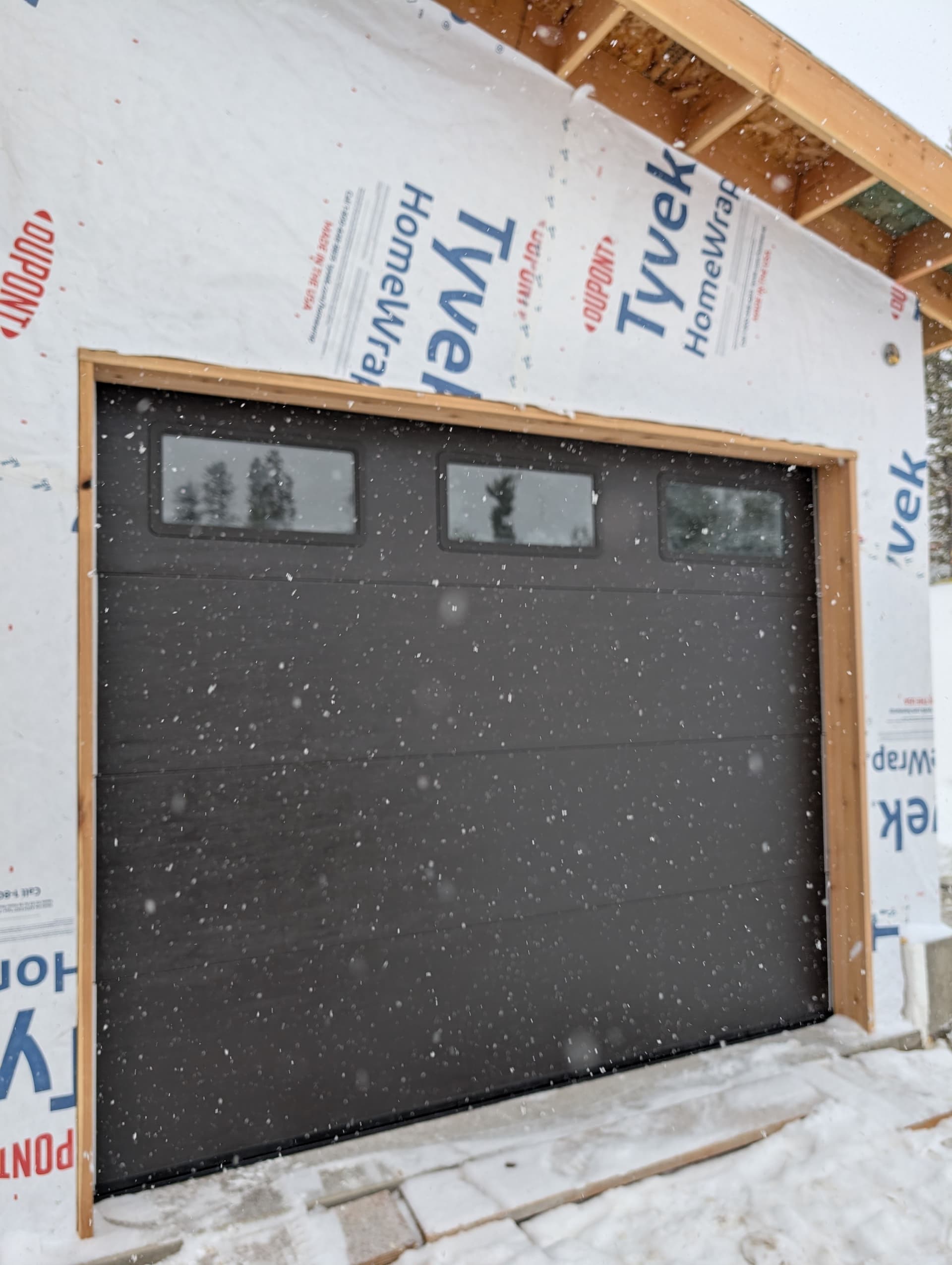 Cold-Weather Garage Door Installation with Haas 800 Series